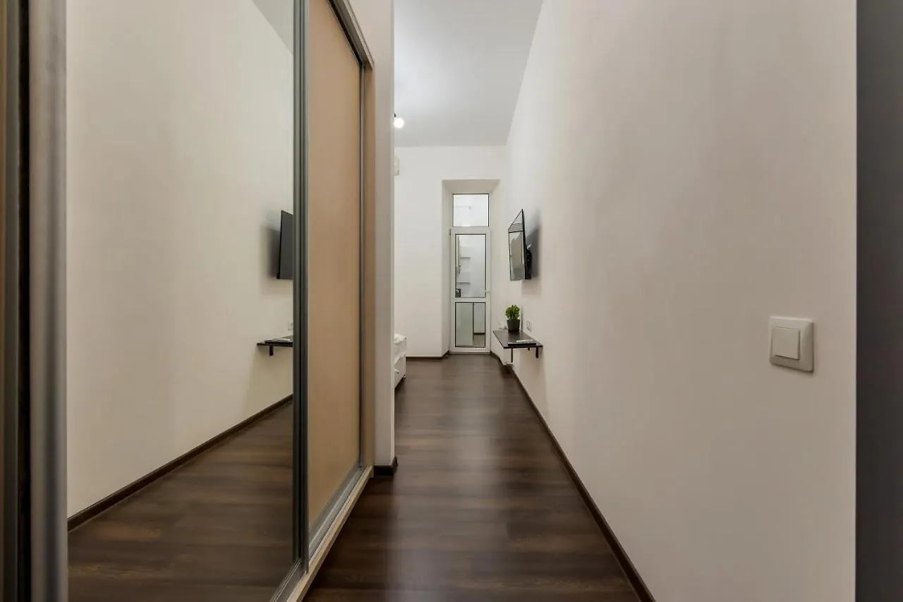 Rv Old City Apartment Velyka Vasylkivska 28 Self Check-In 24Х7 Kijev 0*,  Ukrajna