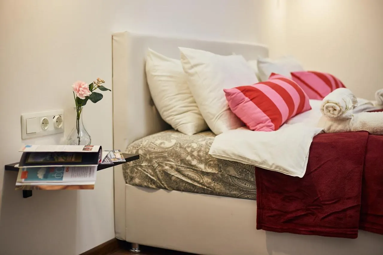 Rv Old City Apartment Velyka Vasylkivska 28 Self Check-In 24Х7 Kijev Ukrajna
