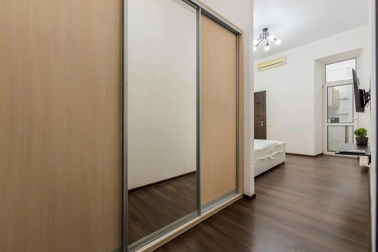 Rv Old City Apartment Velyka Vasylkivska 28 Self Check-In 24Х7 Kyiv