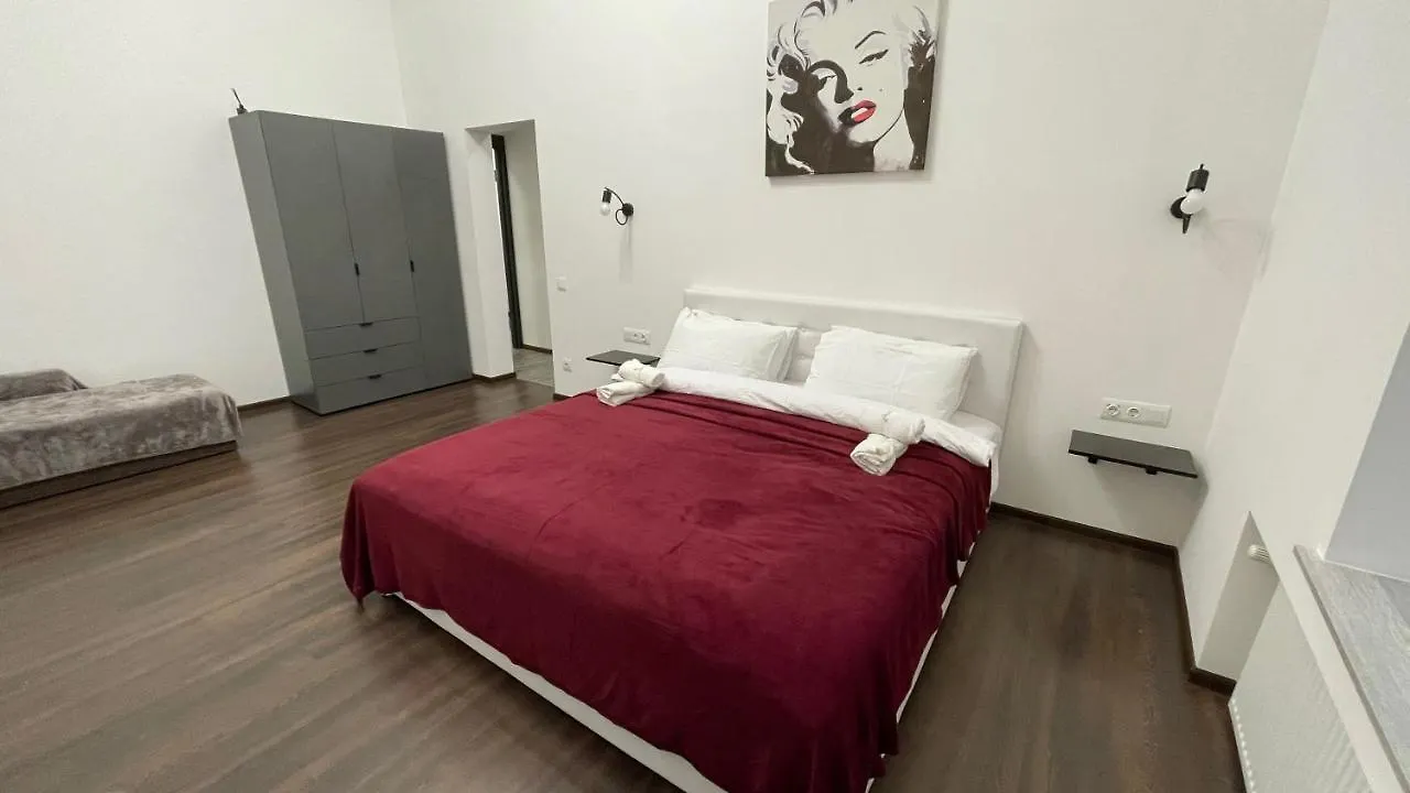 Rv Old City Apartment Velyka Vasylkivska 28 Self Check-In 24Х7 Kyiv Ukraine